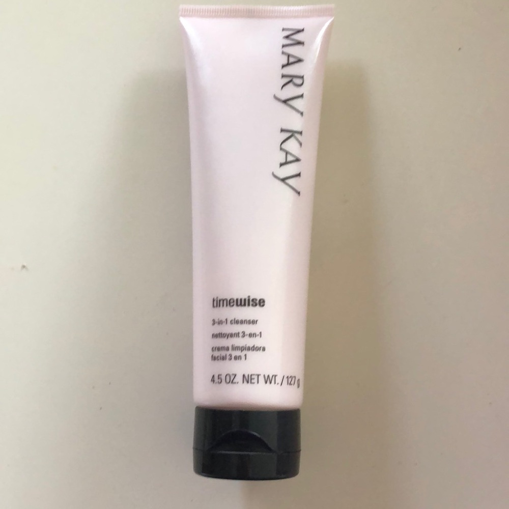 Mary Kay 3 in 1 Cleanser